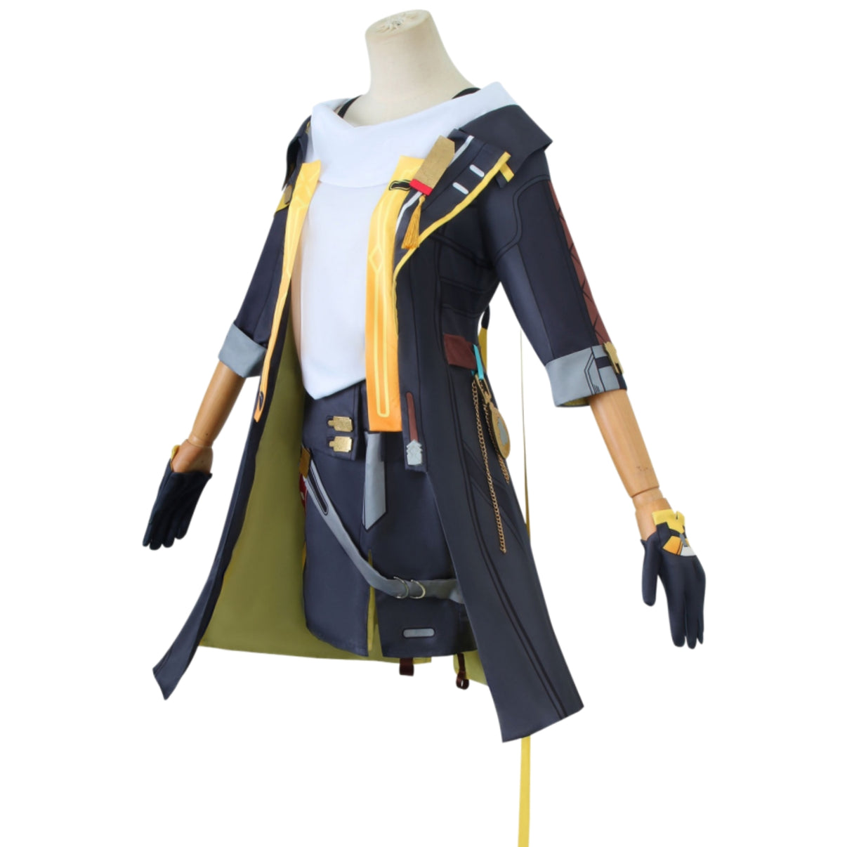 trailblazer girl honkai star rail cos costume side profile showing waist golden pocket watch accessory