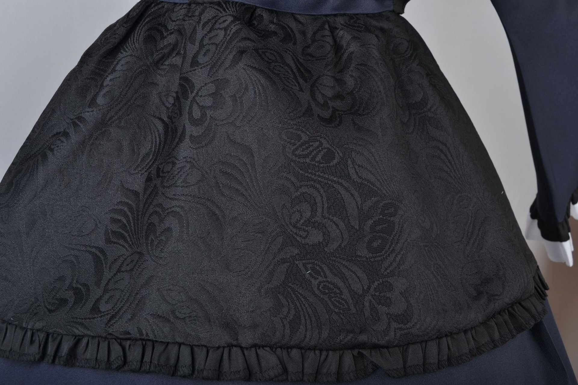 my dress-up darling shizuku gothic maid cosplay embossed floral jacquard apron ruffle hem detail