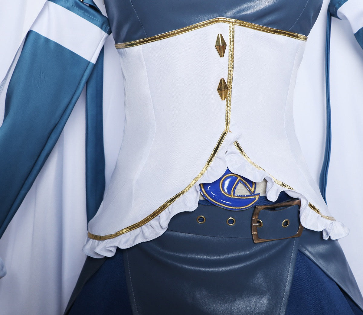 sayaka miki white corset waist detail soul gem emblem blue belt gold trim madoka magica cosplay