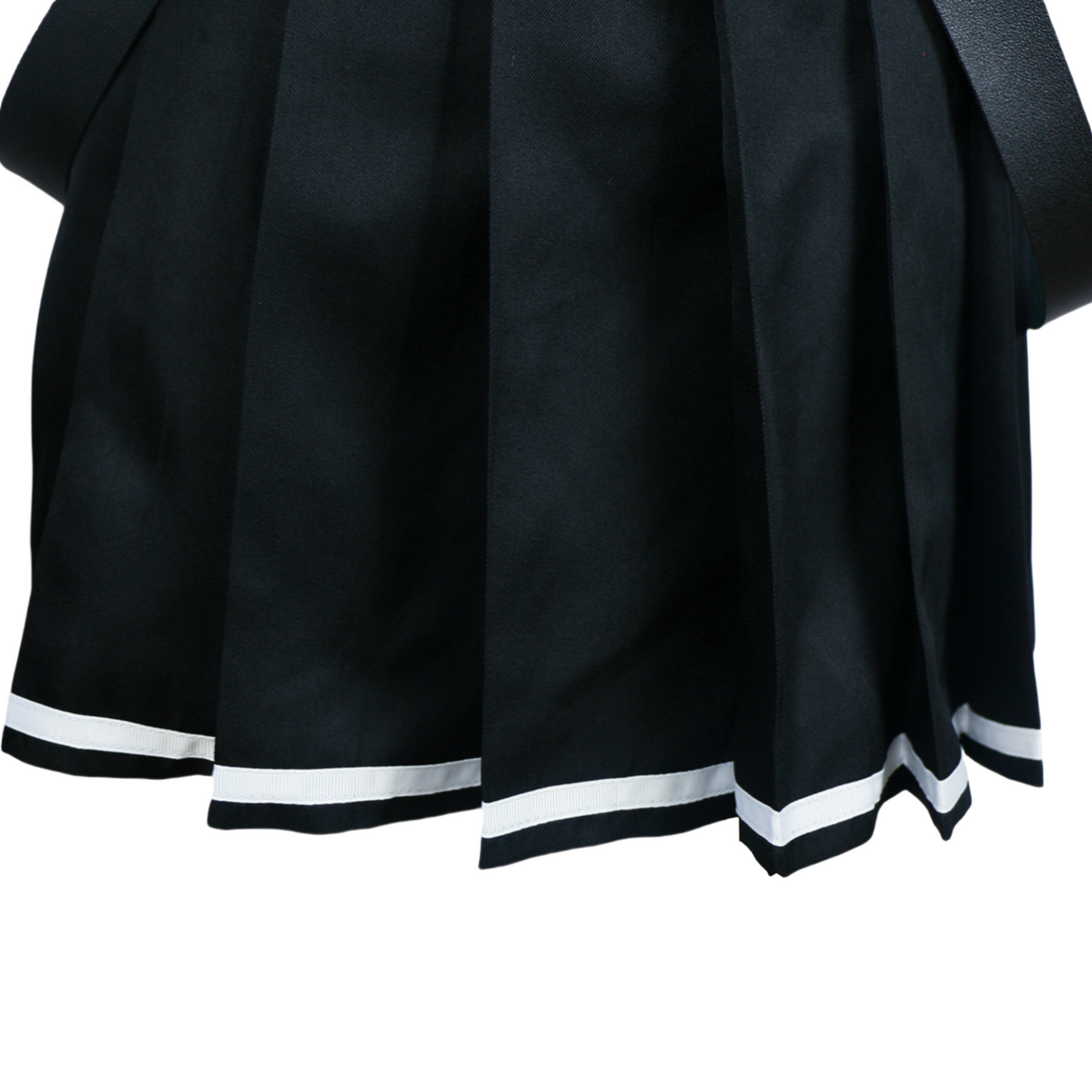ubel cosplay pleated skirt hem with white trim – fabric detail close-up