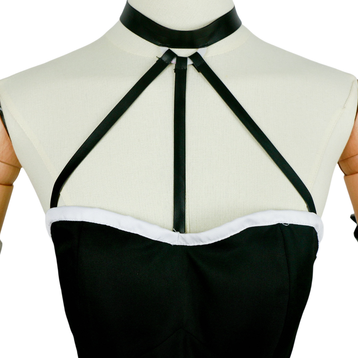 ubel frieren cosplay halter neck choker strap detail – official outfit close-up