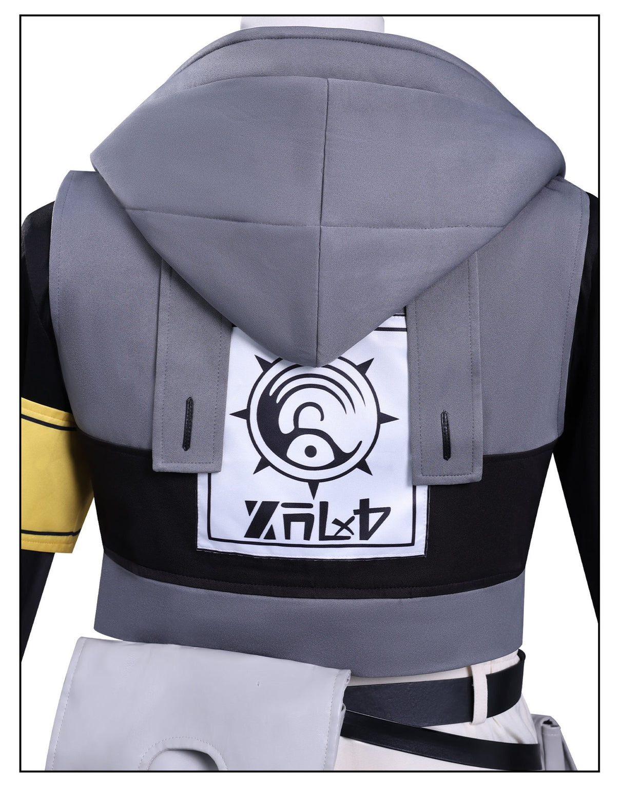 Game character Rudoo cosplay costume back details