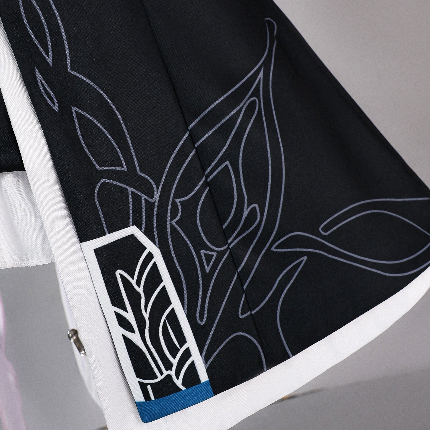 Close-up of the Honkai Star Rail March 7th cosplay costume design